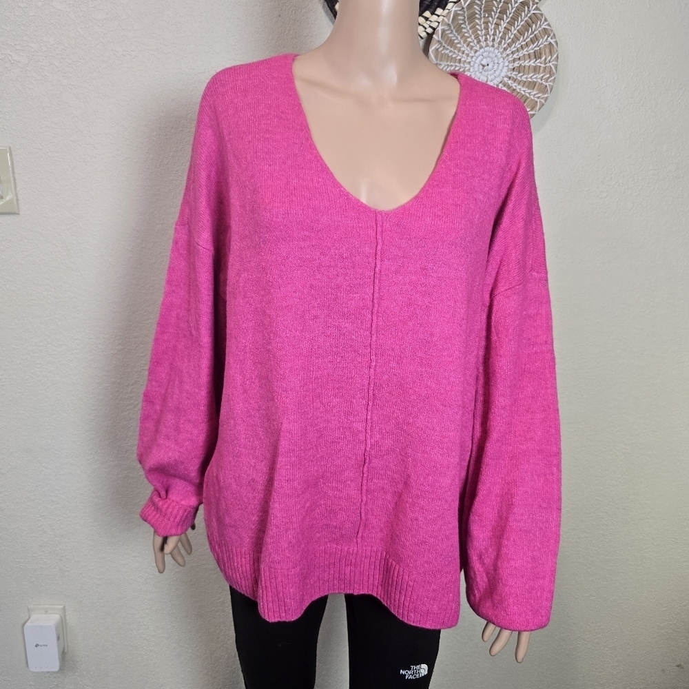 Vince Camuto Women's Xl PINK Long Sleeve Lightweight V-Neck Sweater